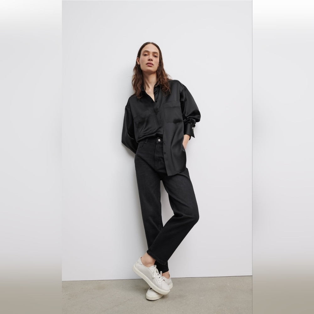 ZARA Mom Slim Fit Jeans